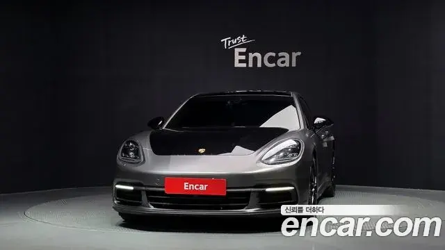 Porsche Panamera 2018 — Şəkil 3/20