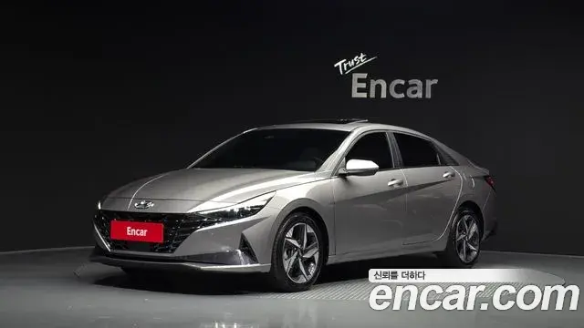 Hyundai Avante 2023 — Фото 1/20
