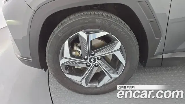 Hyundai The New Tucson 2023 — Фото 4/20