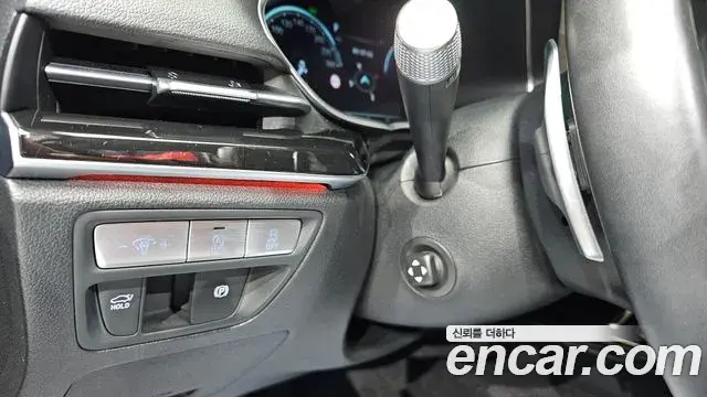 Genesis Electrified G80 2022 — Şəkil 14/20