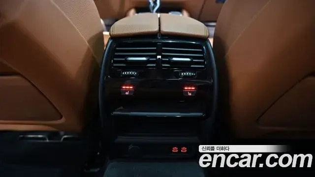 BMW 5 Series 2022 — Фото 16/20