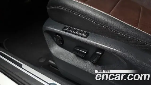 Volkswagen Tiguan Allspace 2023 — ფოტო 20/36