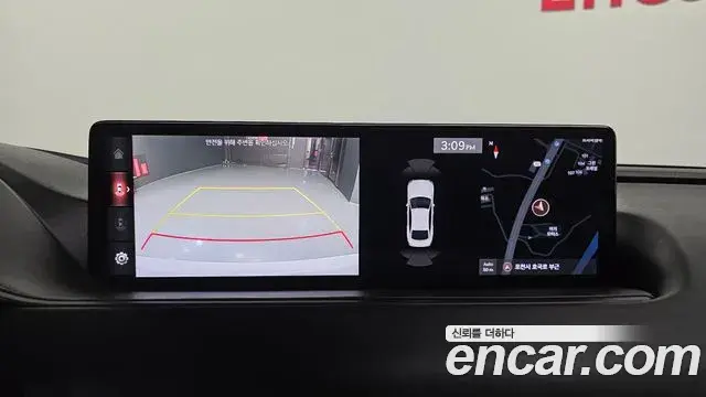 Genesis Electrified G80 2020 — Photo 15/20
