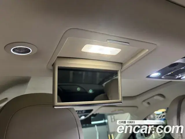 Bentley Flying Spur 2021 — Şəkil 7/20