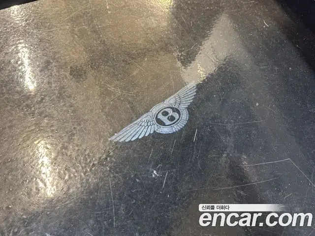 Bentley Flying Spur 2021 — Şəkil 17/20