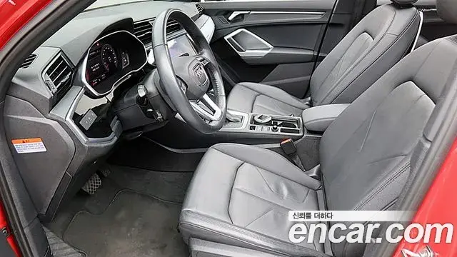 Audi Q3 2020 — Фото 7/20