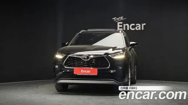 Toyota Highlander 2026 — Photo 14/34