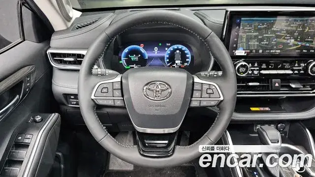 Toyota Highlander 2026 — Photo 3/34