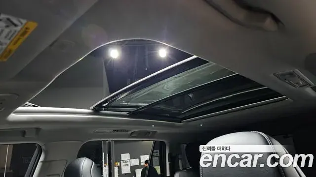 Toyota Highlander 2026 — Photo 19/34