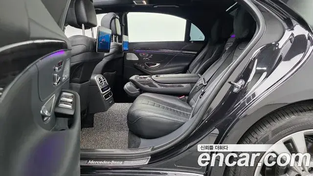 Mercedes-Benz S-Class 2018 — Фото 12/20