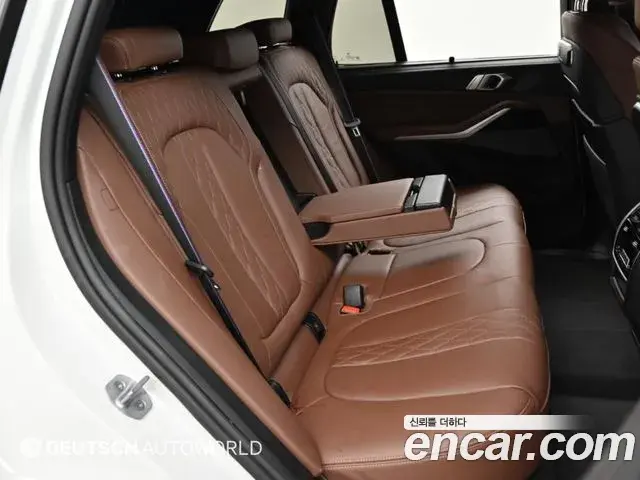 BMW X5 2025 — Фото 12/20