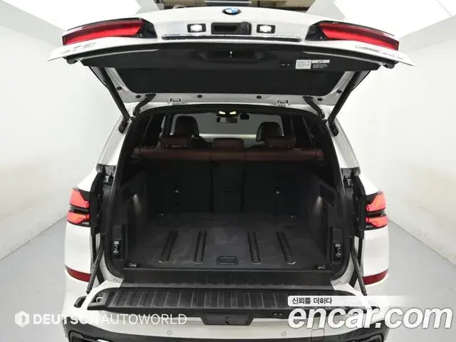 BMW X5 2025 — Фото 19/20