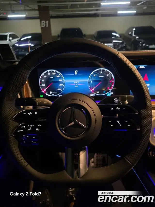 Mercedes-Benz G-Class 2025 — ფოტო 8/10