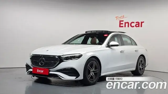 Mercedes-Benz E-Class 2026 — Фото 1/20