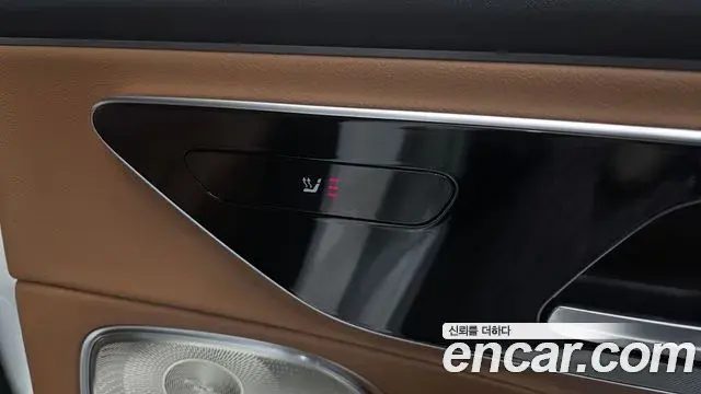 Mercedes-Benz E-Class 2026 — Фото 18/20