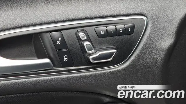 Mercedes-Benz B-Class 2018 — Photo 20/34