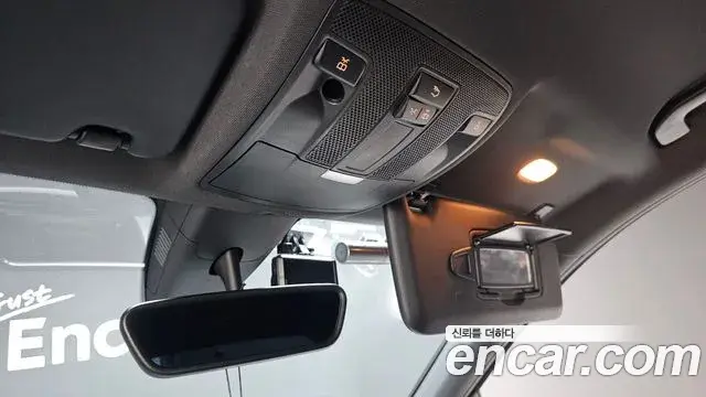 Mercedes-Benz B-Class 2018 — Photo 33/34