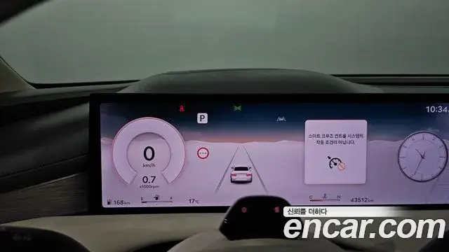 Genesis Electrified G80 2024 — Photo 8/20