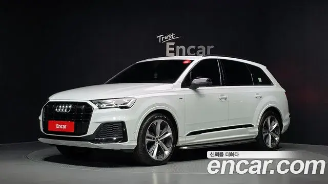 Audi Q7 2022 — Фото 10/20