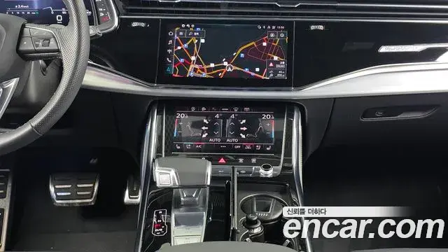 Audi Q7 2022 — Фото 14/20