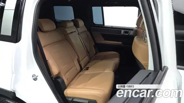 Hyundai Santa Fe 2025 — ფოტო 11/20