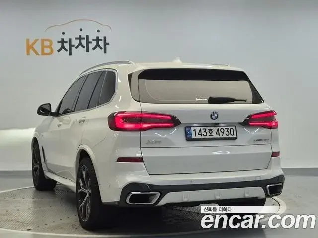 BMW X5 2022 — Фото 2/19