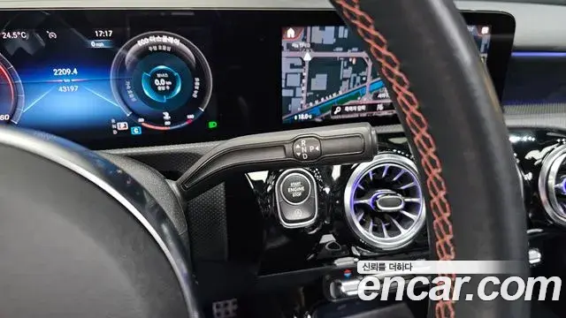 Mercedes-Benz A-Class 2021 — Фото 7/20
