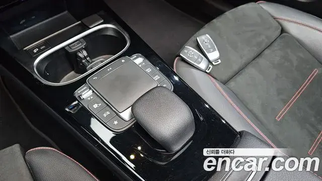 Mercedes-Benz A-Class 2021 — Фото 18/20