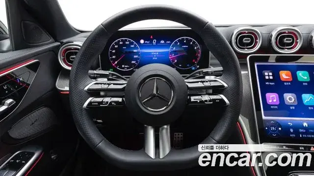 Mercedes-Benz C-Class 2025 — Фото 19/20