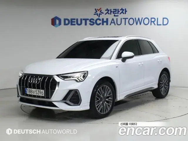 Audi Q3 2022 — Фото 1/20