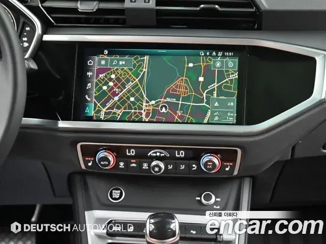 Audi Q3 2022 — Фото 14/20