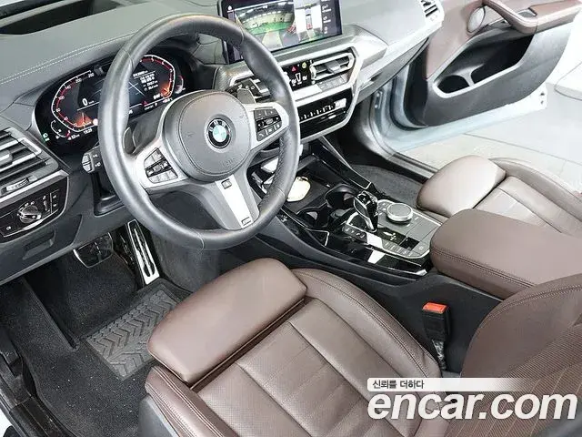 BMW X3 2024 — Фото 8/20