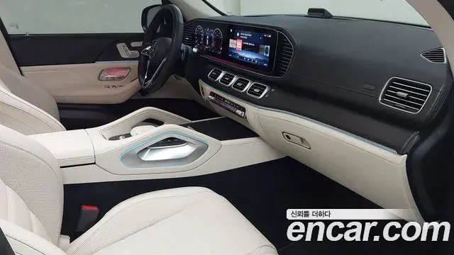 Mercedes-Benz GLE-Class 2024 — Фото 8/19