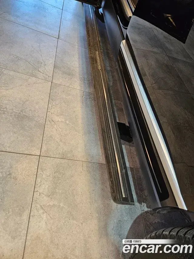 Land Rover Range Rover 2020 — Photo 1/14