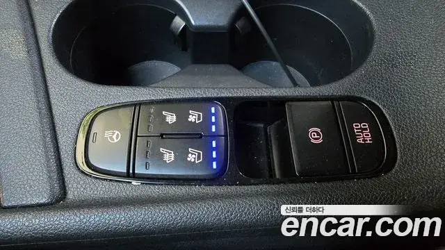 Kia Niro 2019 — Фото 9/20