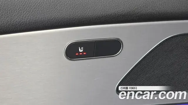 Mercedes-Benz GLE-Class 2019 — Şəkil 19/20
