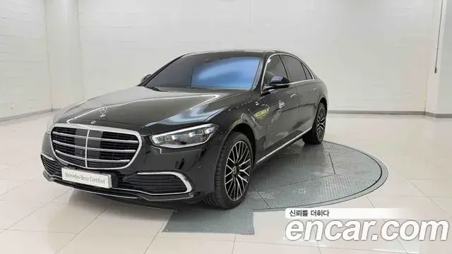 Mercedes-Benz S-Class 2025 — Фото 20/20