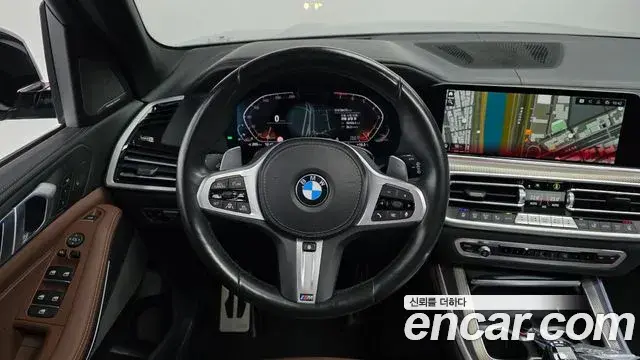 BMW X5 2021 — Photo 13/20