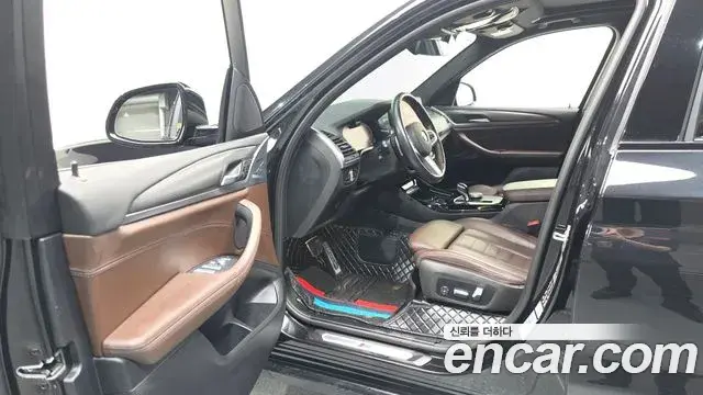 BMW X3 2023 — Photo 10/20
