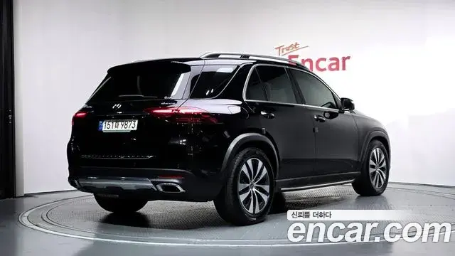 Mercedes-Benz GLE-Class 2023 — Şəkil 2/20
