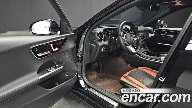 Mercedes-Benz C-Class 2024 — Фото 10/20