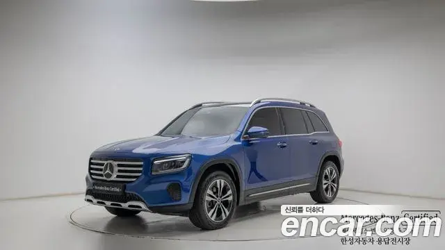 Mercedes-Benz GLB-Class 2025 — Фото 1/20