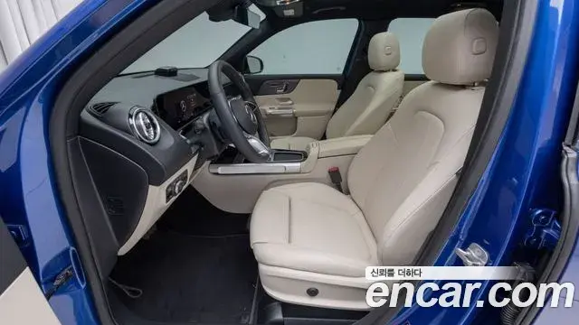 Mercedes-Benz GLB-Class 2025 — Фото 14/20