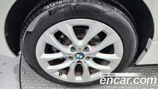 BMW 2 Series Active Tourer 2019 — Фото 4/20