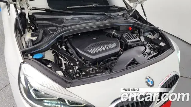 BMW 2 Series Active Tourer 2019 — Фото 5/20