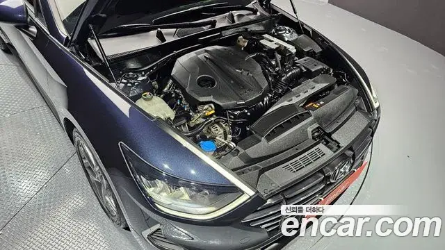 Hyundai Sonata Hybrid 2019 — ფოტო 13/20