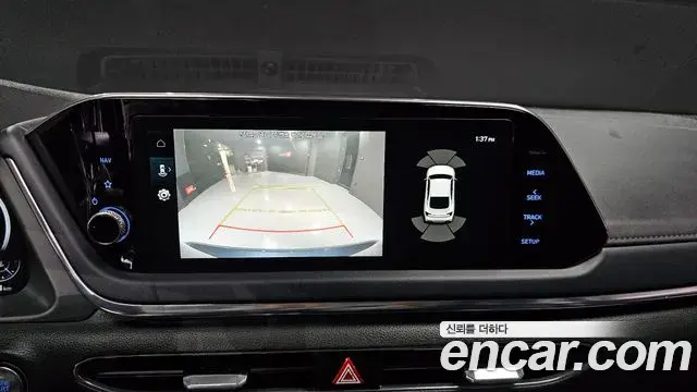 Hyundai Sonata Hybrid 2019 — ფოტო 9/20