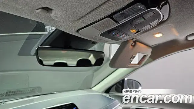 Hyundai Sonata Hybrid 2019 — ფოტო 15/20