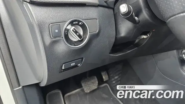 Mercedes-Benz B-Class 2018 — Şəkil 20/20