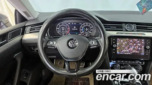 Volkswagen Arteon 2018 — Photo 5/20